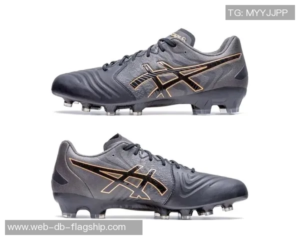 选择宽的足球鞋提升舒适度与表现的完美指南